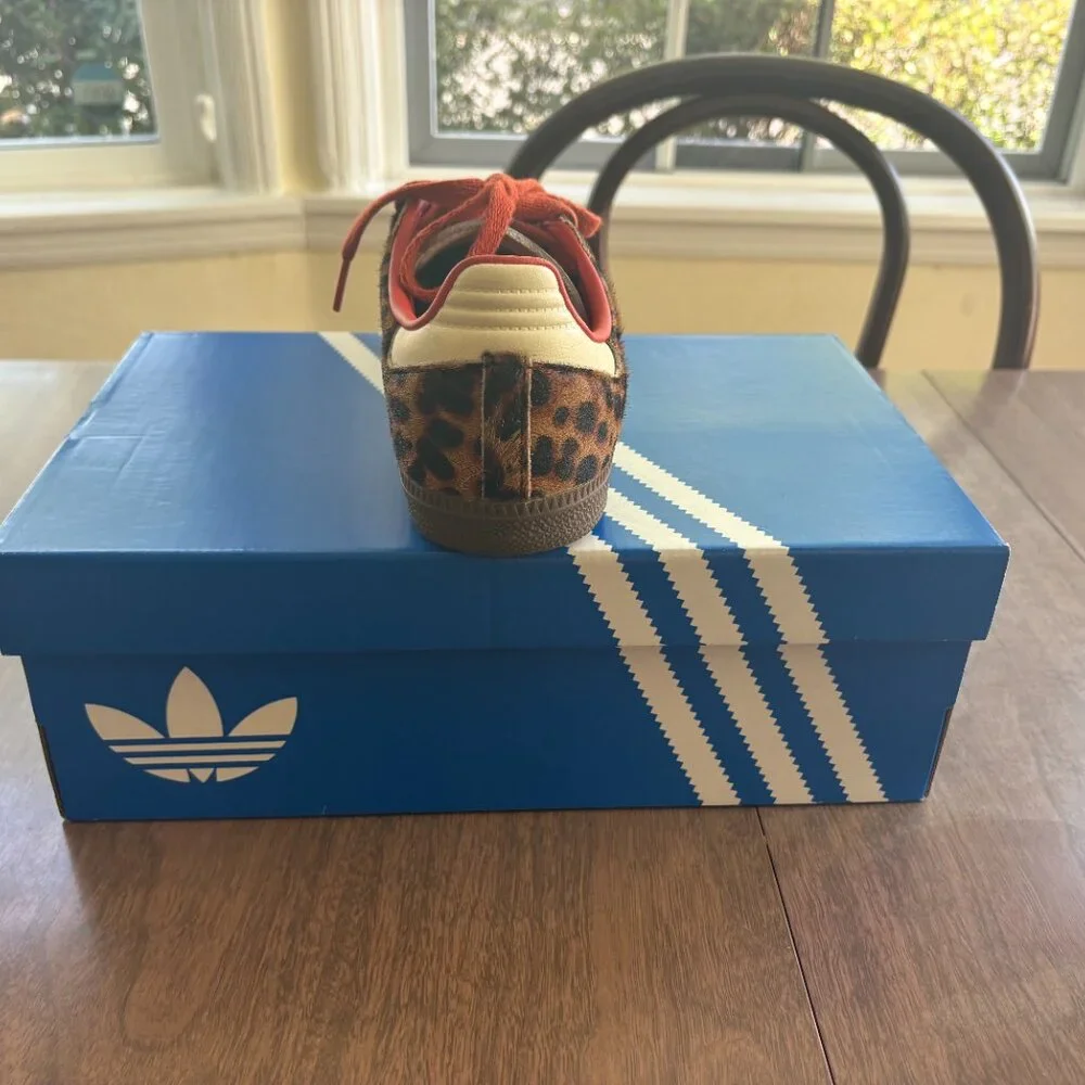 Adidas Originals Samba Sneakers in Leopard Print - Picture 5 of 8